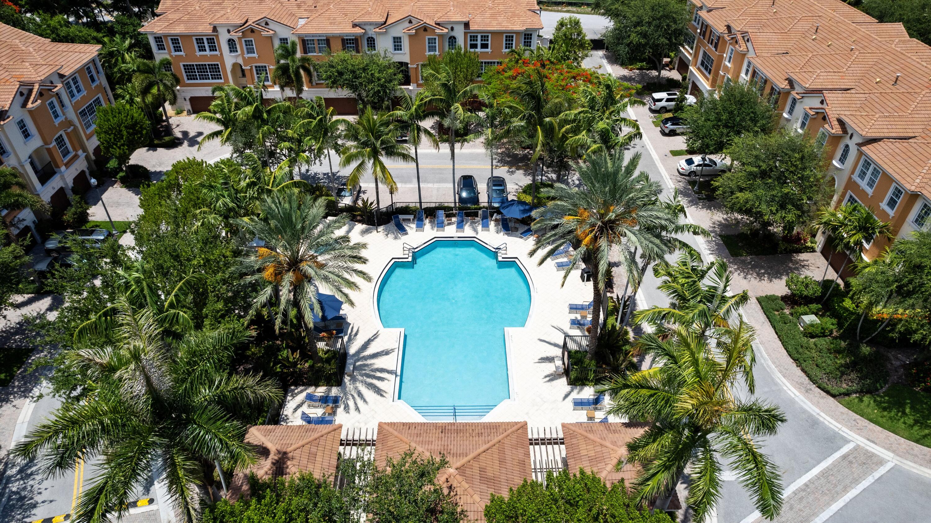 648 Northeast Francesca Lane Boca Raton, FL 33487 - Photo 39 of 40 an aerial view of a house