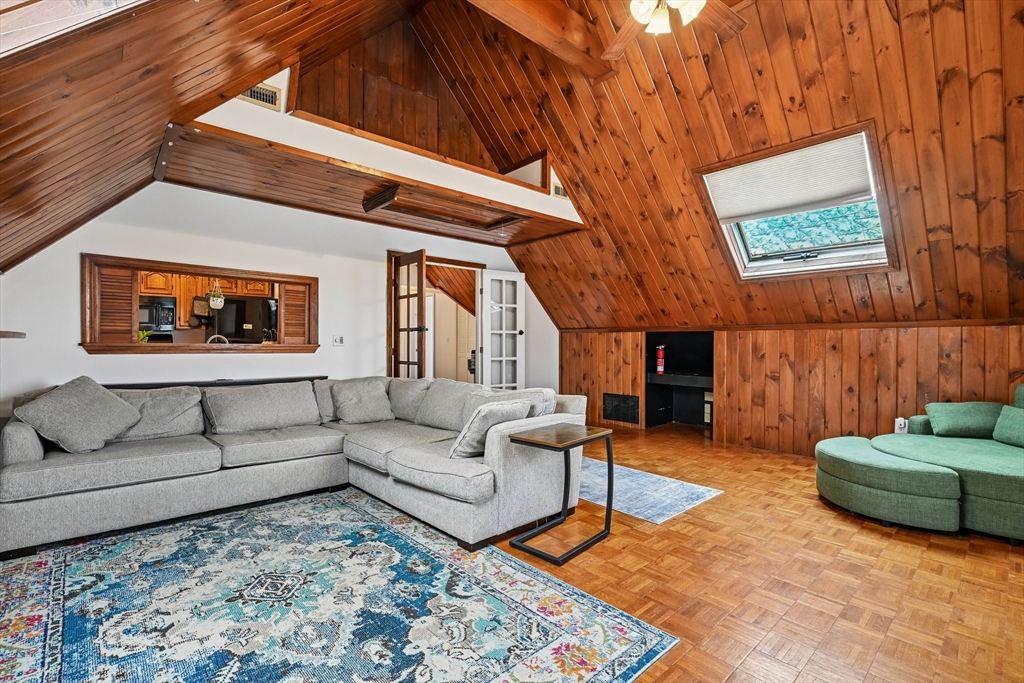 325 Mammoth Road, Unit 3 Lowell, MA 01854 - Photo 7 of 38