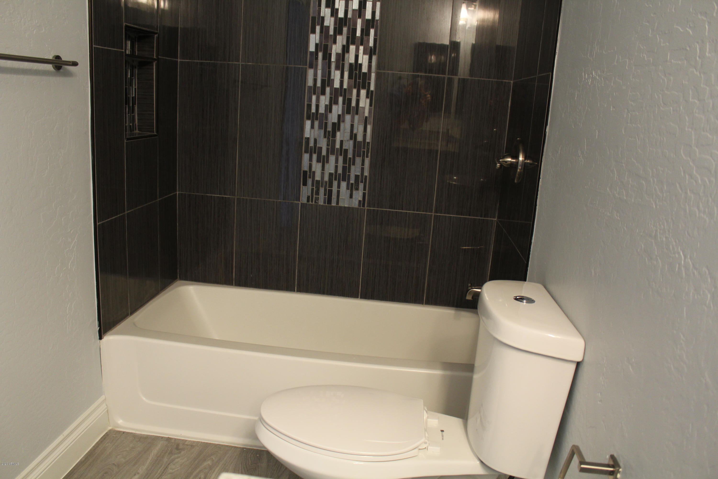 3417 West Fraktur Road Phoenix, AZ 85041 - Photo 18 of 31 8E29B467-36DD-411E-B93D-F369CCECA776