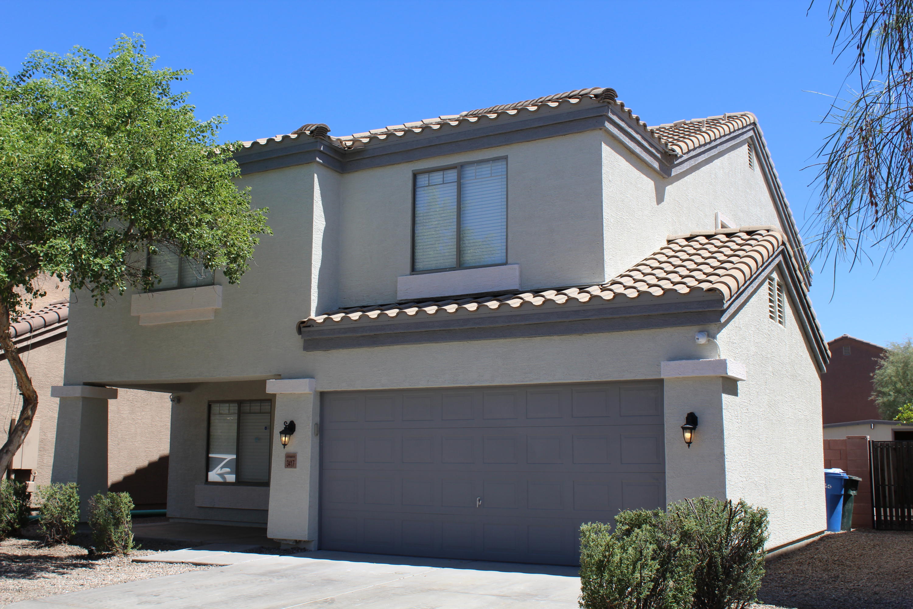 3417 West Fraktur Road Phoenix, AZ 85041 - Photo 2 of 31 4F210A25-B5EC-4373-B2F3-3A8998C523A6