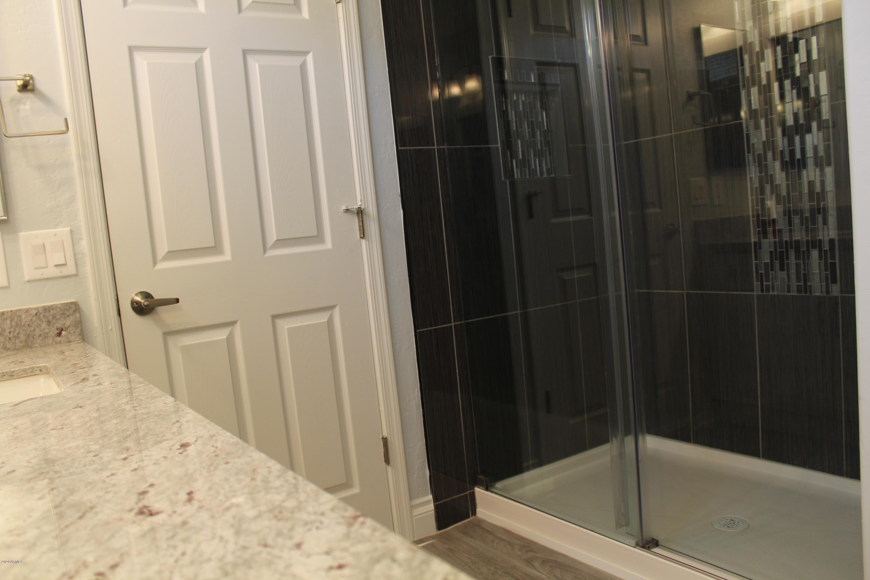 3417 West Fraktur Road Phoenix, AZ 85041 - Photo 22 of 31 0AE4C5EF-1898-4C0D-8E1A-03C7D8387A75