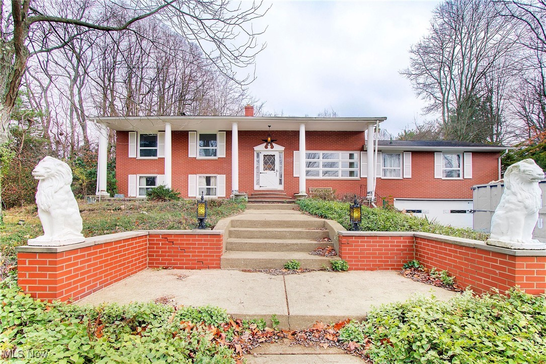 5334 Ridge Avenue Southeast Canton, OH 44707 - Photo 1 of 47 Welcome to 5334 Ridge Ave SE..........:)