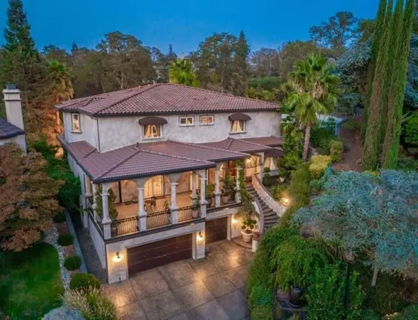 $2,790,026 | 119 Del Norte Vista Way, Folsom, CA 95630