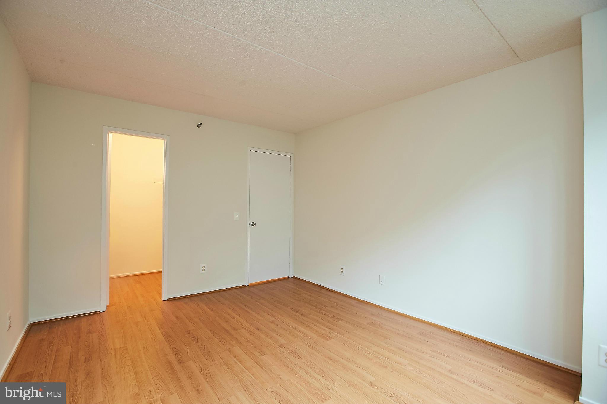 5911 Edsall Road, Unit 401 Alexandria, VA 22304 - Photo 18 of 30 Bedroom