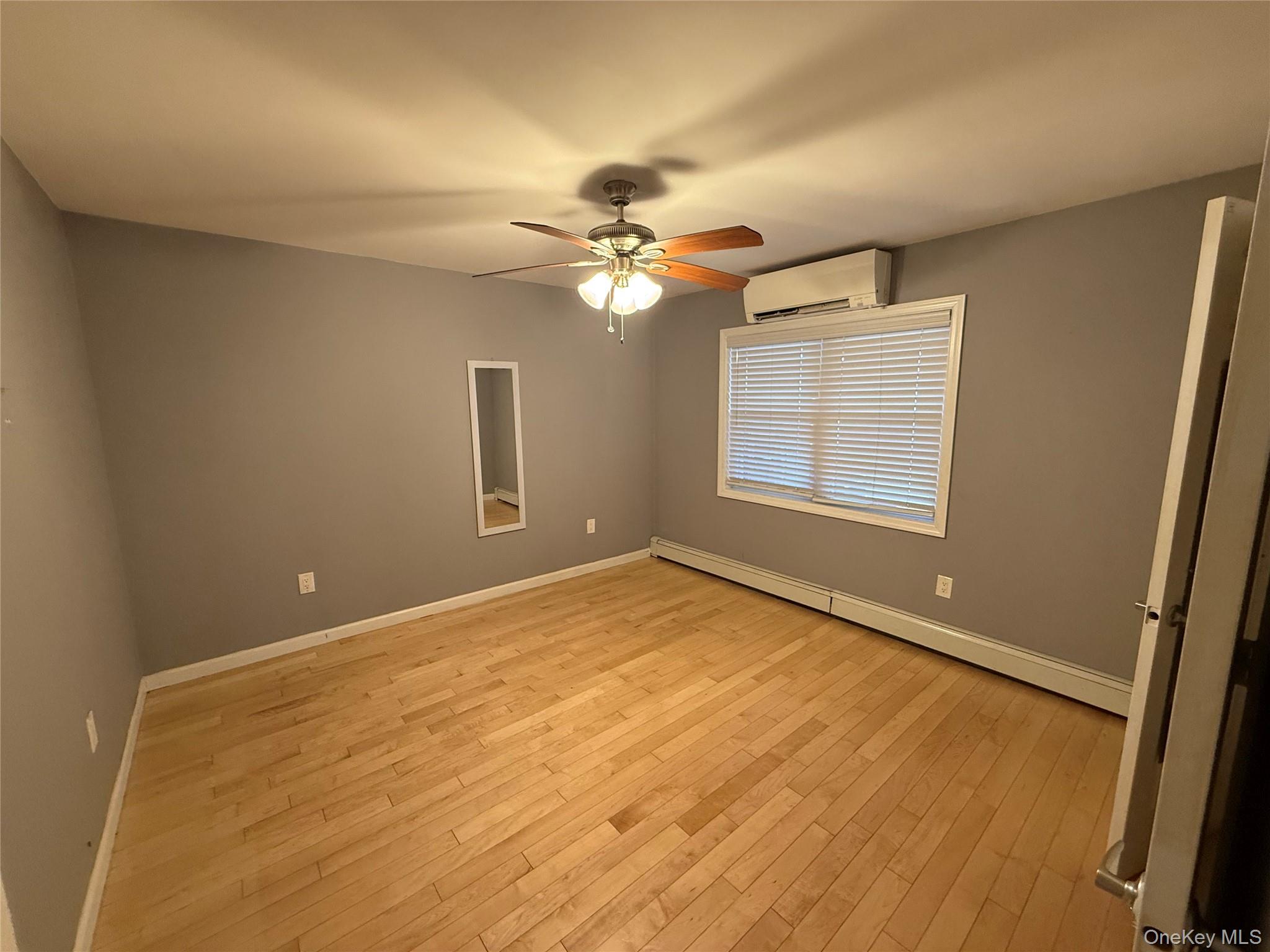 65 Morning Glory Road Levittown, NY 11756 - Photo 9 of 26