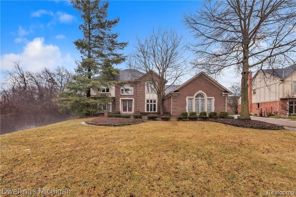 3633 Summit Ridge Drive Rochester Hills, MI 48306 - Photo 3 of 53