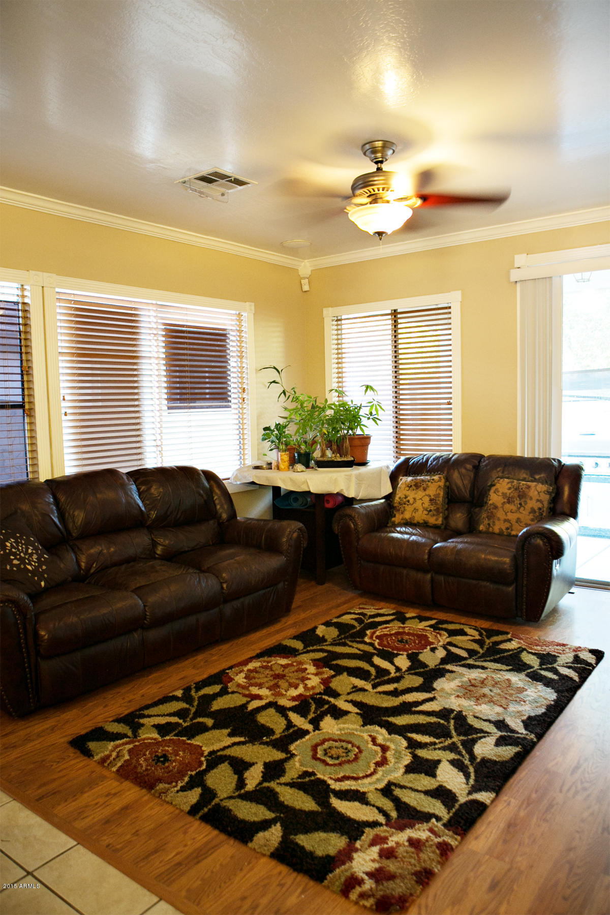 4126 West Vineyard Road Phoenix, AZ 85041 - Photo 12 of 29 6G9B0184
