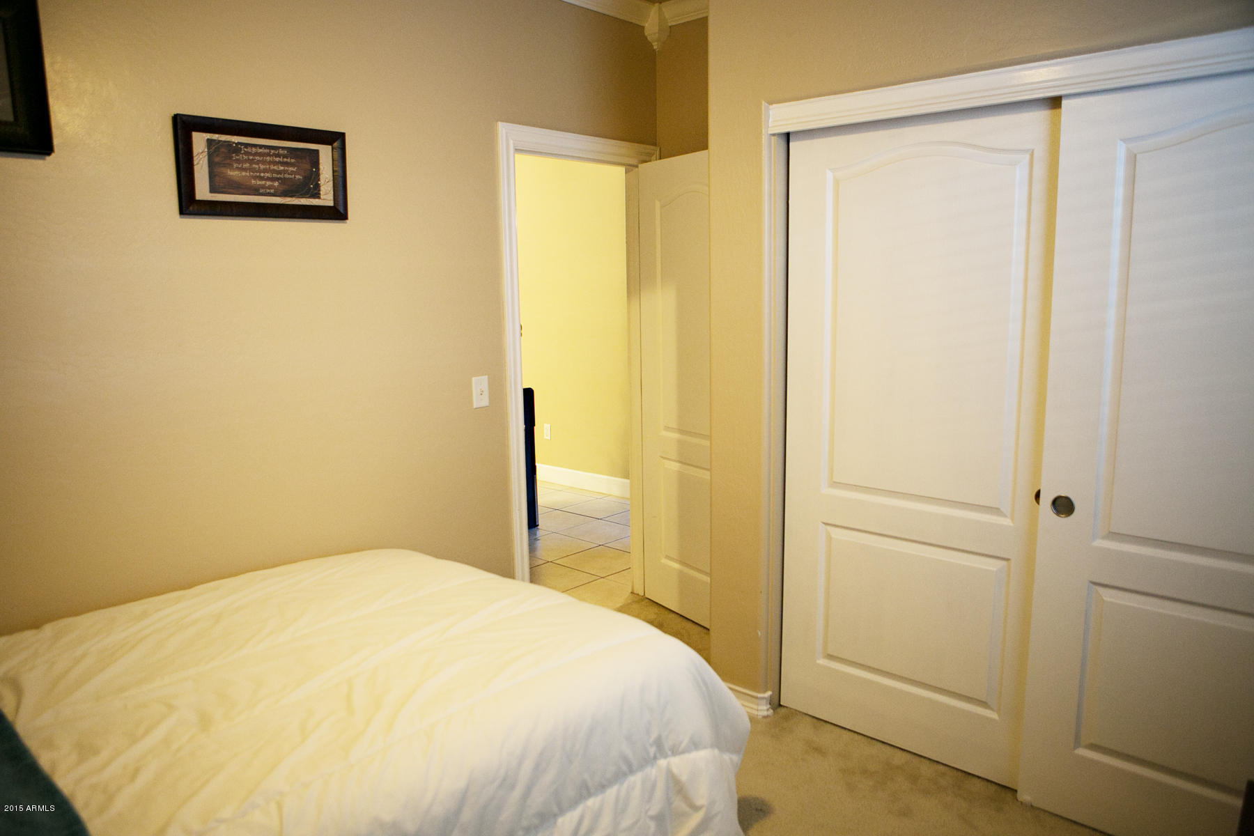 4126 West Vineyard Road Phoenix, AZ 85041 - Photo 15 of 29 6G9B0199