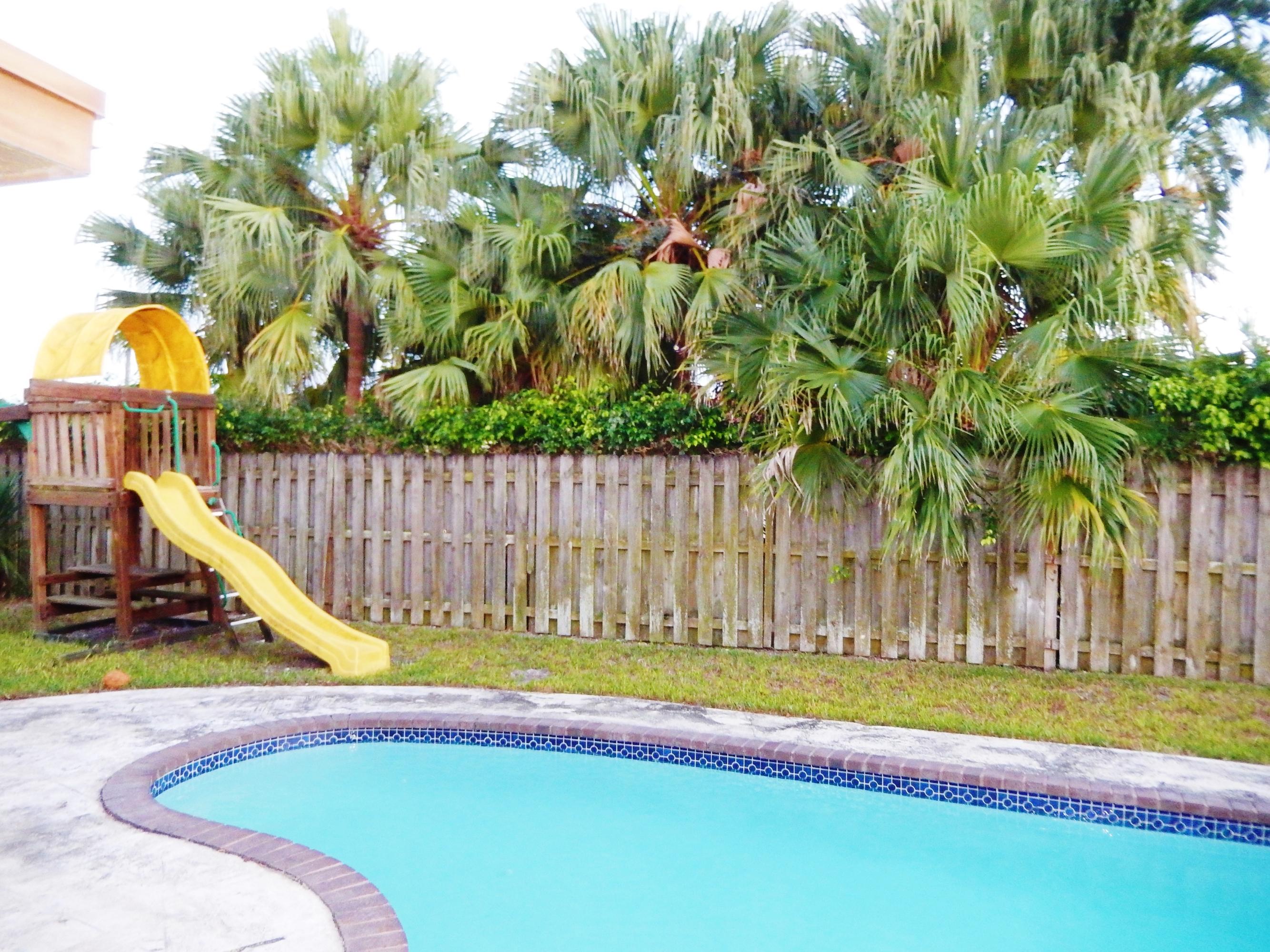 11370 Chipmunk Drive Boca Raton, FL 33428 - Photo 19 of 20 pool