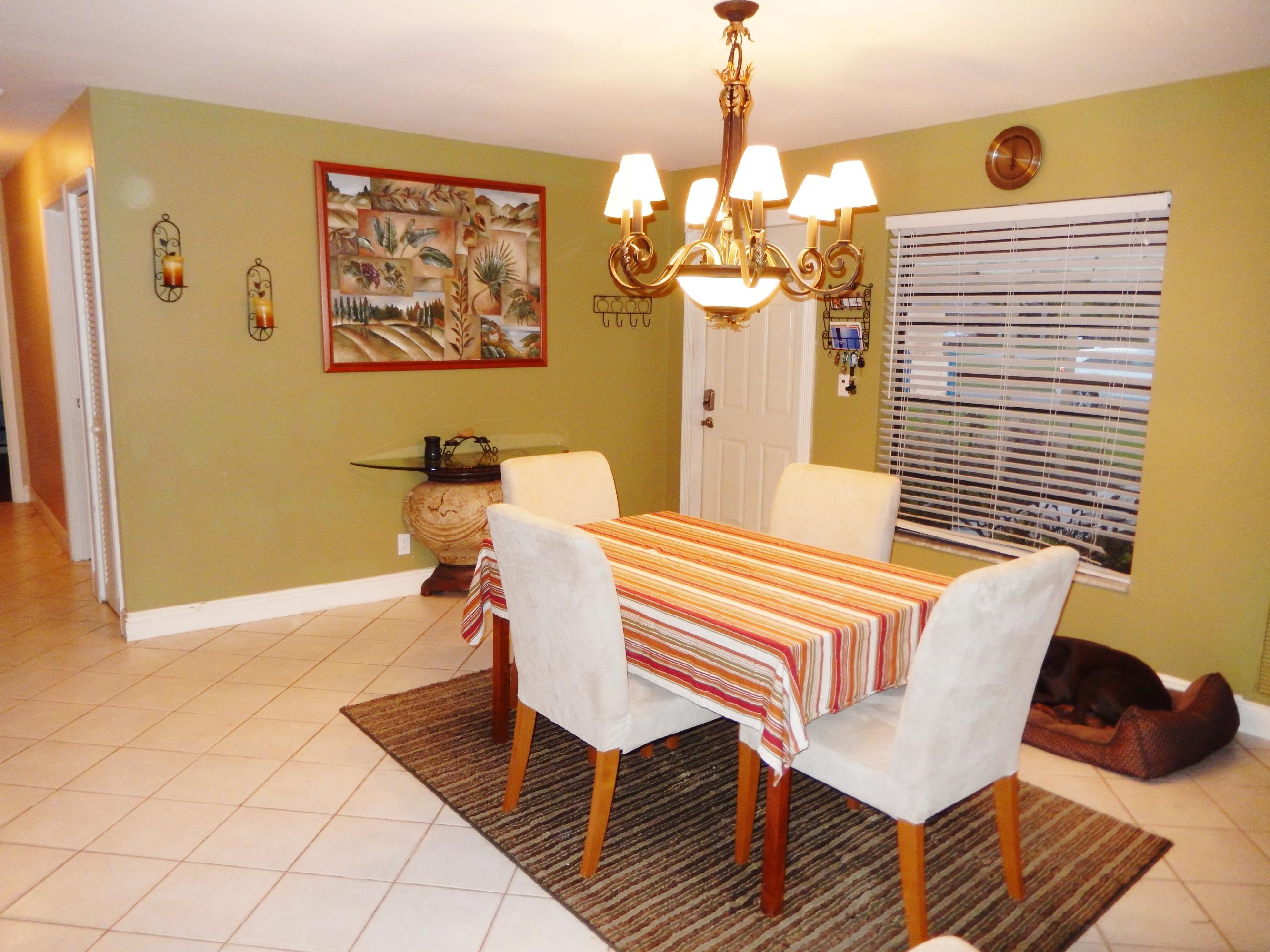 11370 Chipmunk Drive Boca Raton, FL 33428 - Photo 2 of 20 Dining