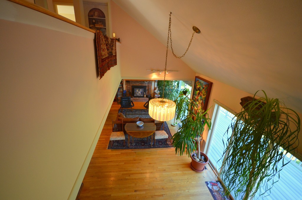 56 Sheerman Lane Amherst, MA 01002 - Photo 10 of 30 Gallery Image 10