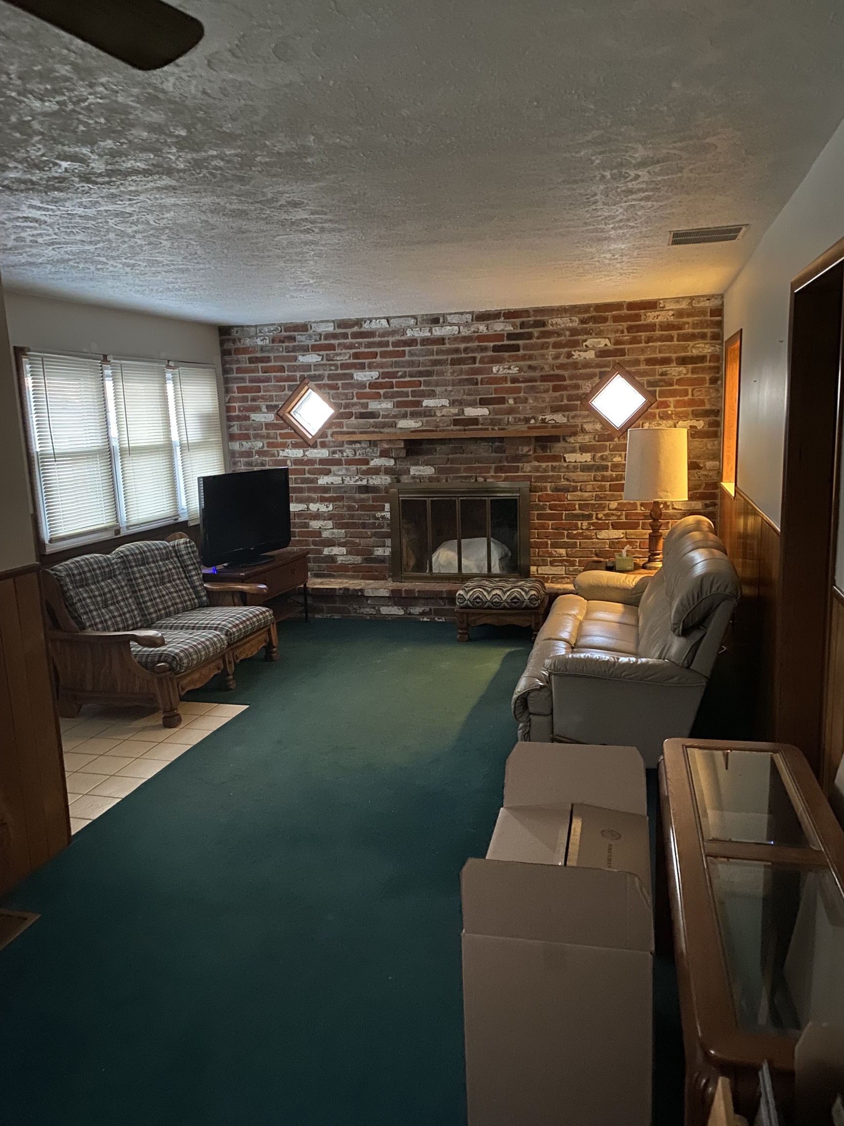 470 Maxwell Road Indianapolis, IN 46217 - Photo 4 of 6 Gallery Image 4