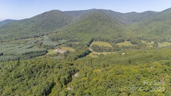 $129,900 | 0 Clear Creek Drive, Unit 15, Newland, NC 28657