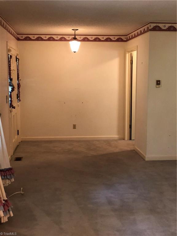4602 Harvey Road Jamestown, NC 27282 - Photo 12 of 24 Gallery Image 12