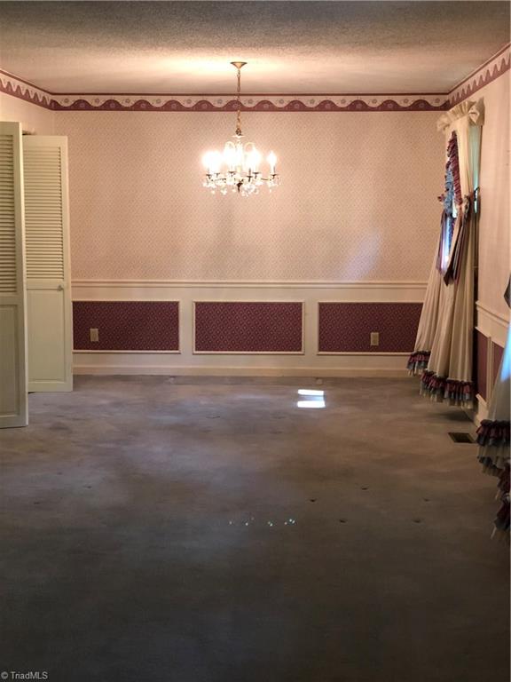 4602 Harvey Road Jamestown, NC 27282 - Photo 14 of 24 Gallery Image 14