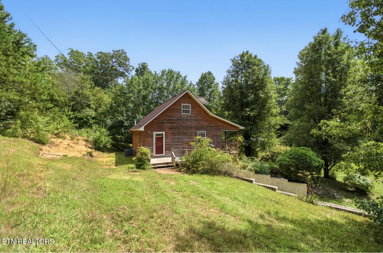 1828 Cherokee Circle Tazewell, TN 37879 - Photo 15 of 53 IMG_6946