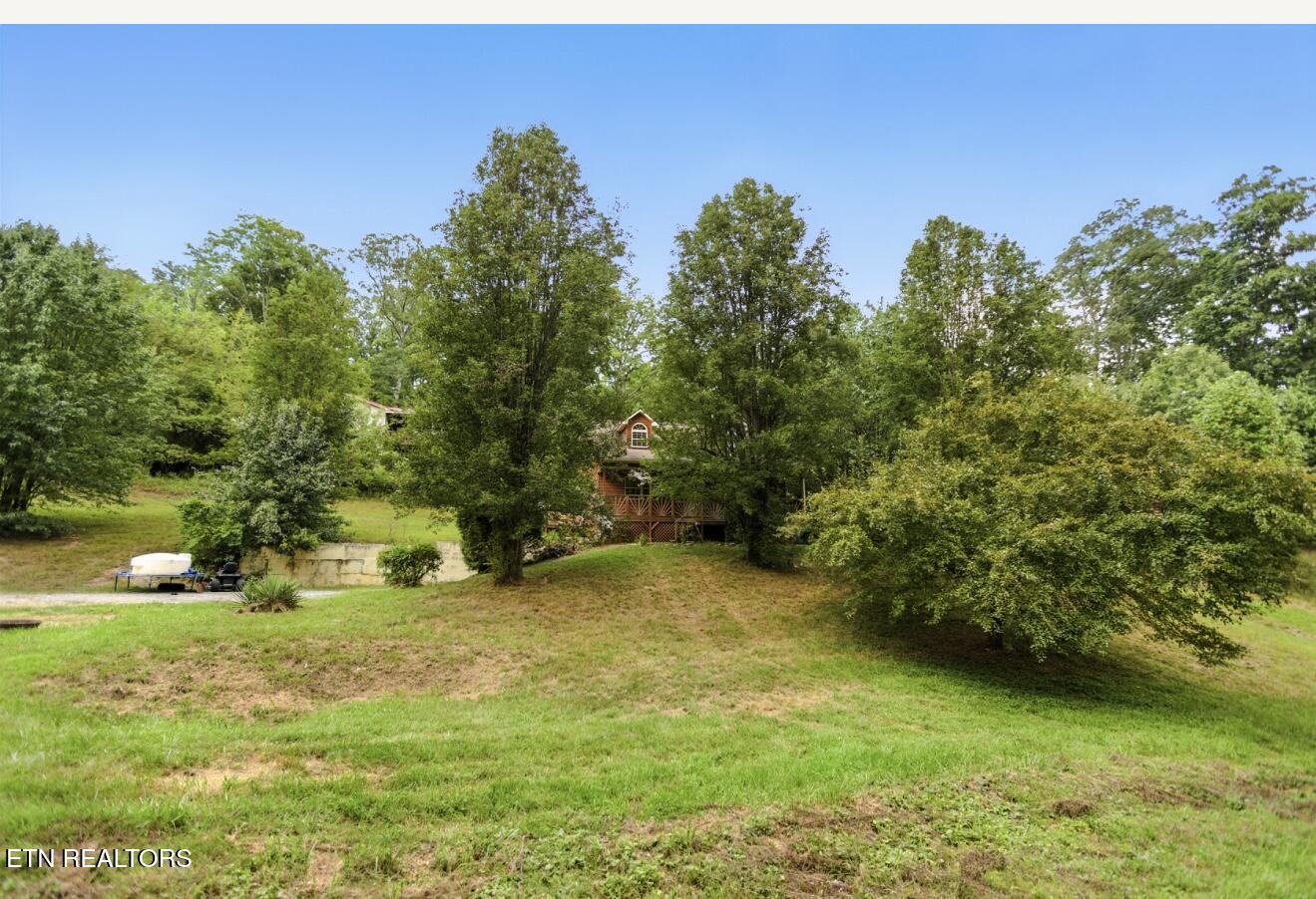 1828 Cherokee Circle Tazewell, TN 37879 - Photo 17 of 53 IMG_6944