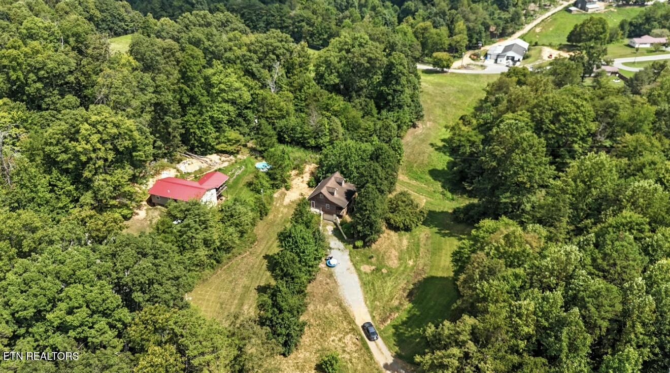 1828 Cherokee Circle Tazewell, TN 37879 - Photo 27 of 53 IMG_6932