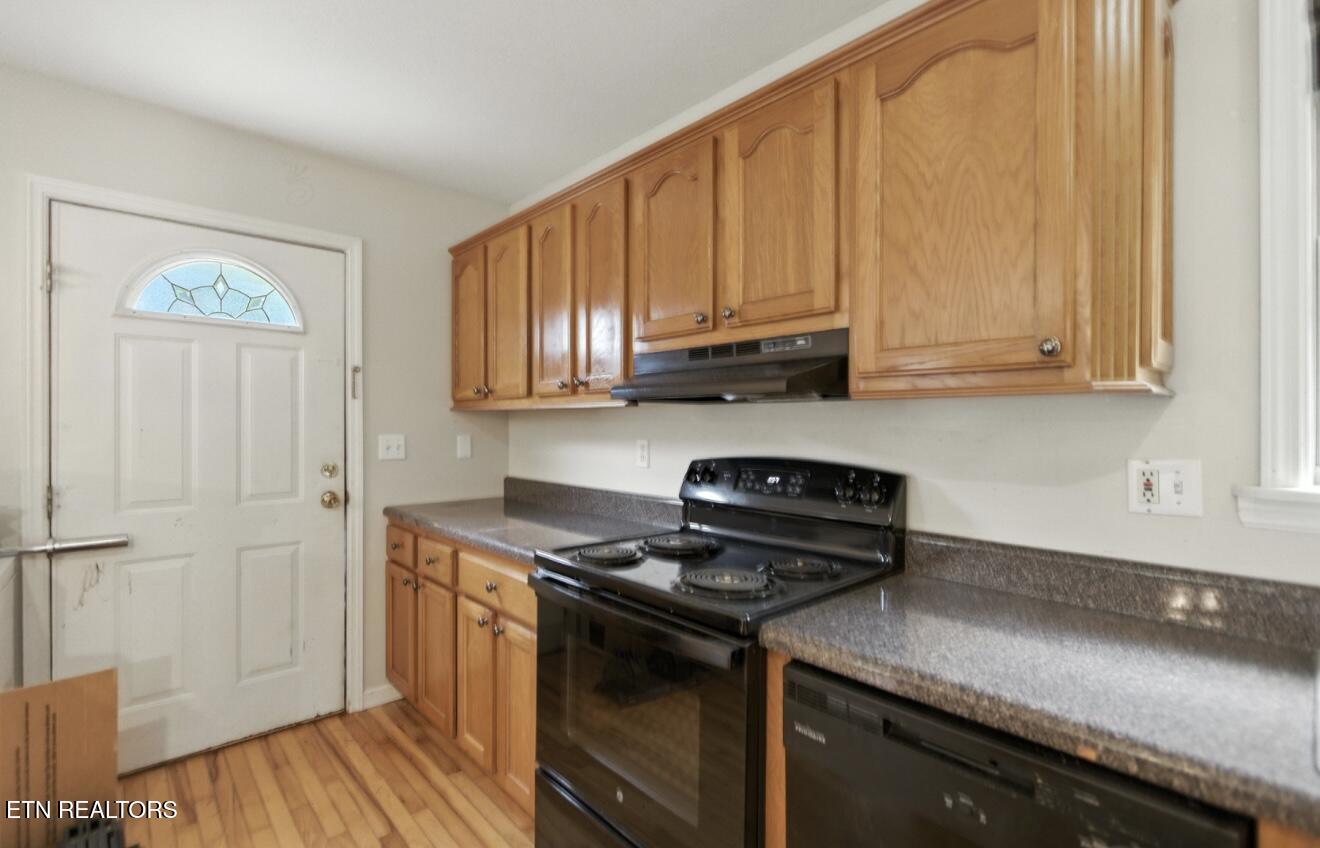 1828 Cherokee Circle Tazewell, TN 37879 - Photo 35 of 53 IMG_6958