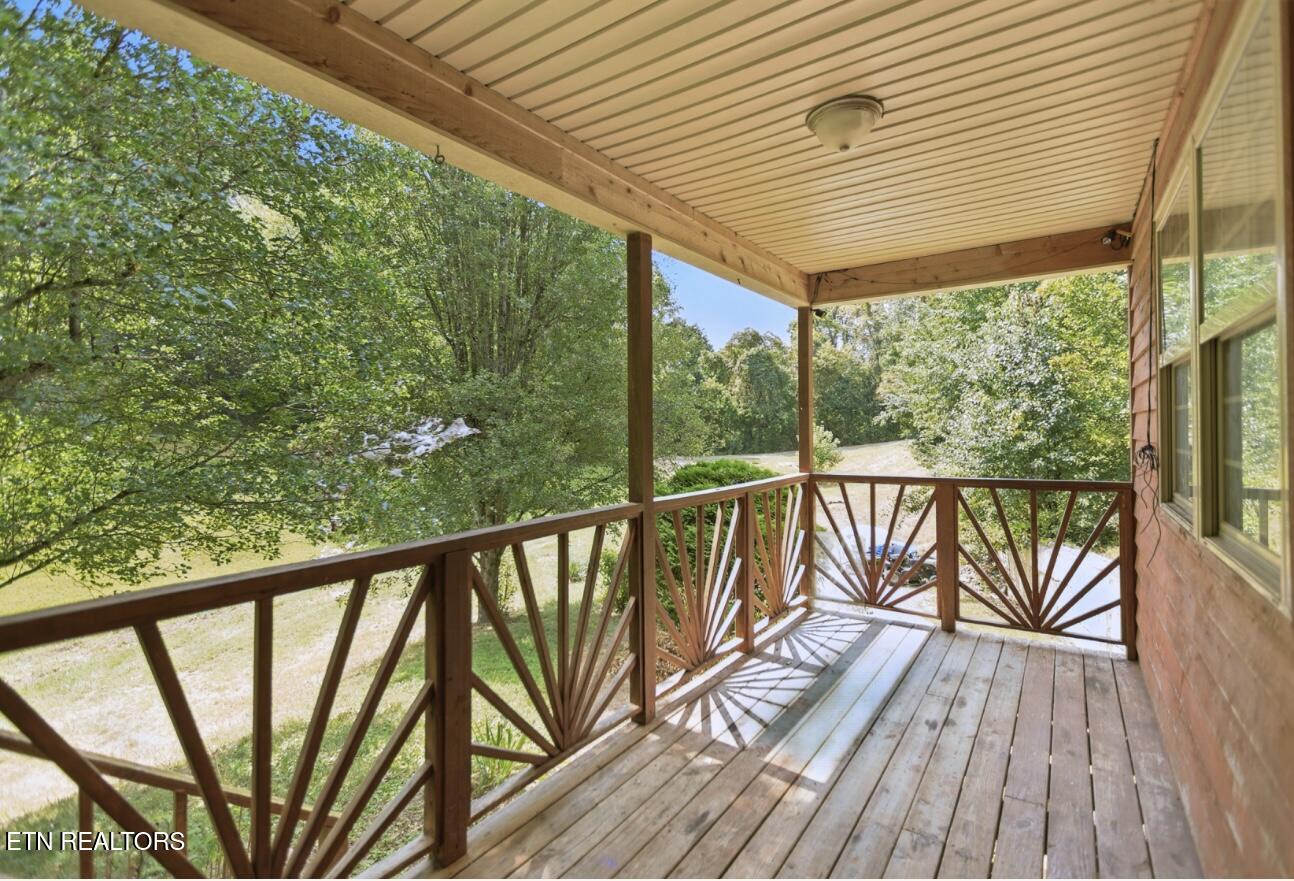 1828 Cherokee Circle Tazewell, TN 37879 - Photo 10 of 53 IMG_6980
