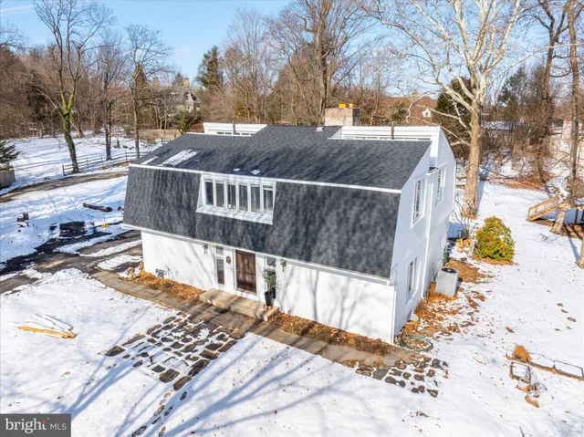 $745,000 | 919 Laburnum Lane, Wyncote, PA 19095