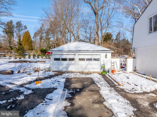 $745,000 | 919 Laburnum Lane, Wyncote, PA 19095