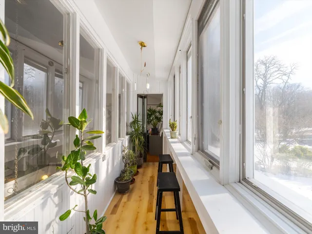 $699,000 | 919 Laburnum Lane, Wyncote, PA 19095