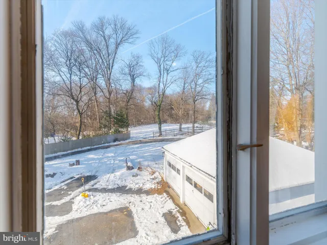 $745,000 | 919 Laburnum Lane, Wyncote, PA 19095