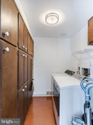 $745,000 | 919 Laburnum Lane, Wyncote, PA 19095