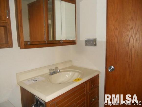 1 Rr Carman, IL 61425 - Photo 11 of 19 Gallery Image 11