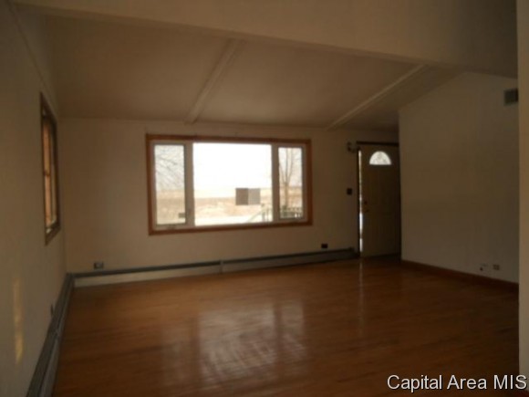 1 Rr Carman, IL 61425 - Photo 9 of 19 Gallery Image 9
