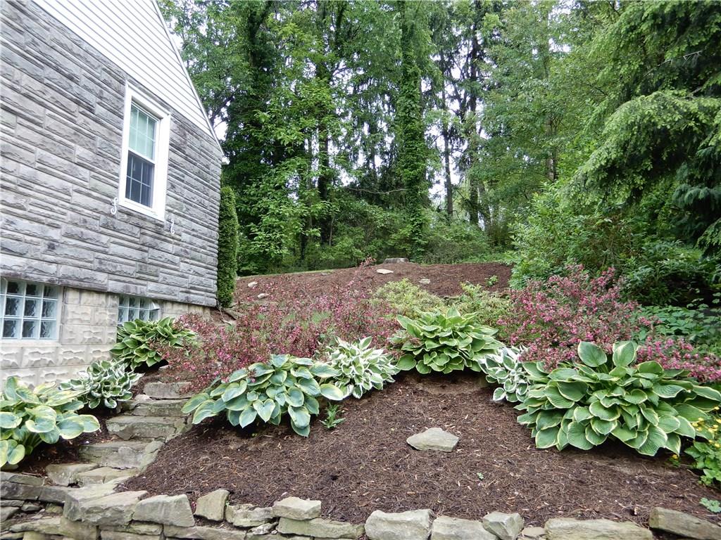 2040 Mohawk Road Pittsburgh, PA 15241 - Photo 22 of 22 Exterior 2040 Mohawk Road