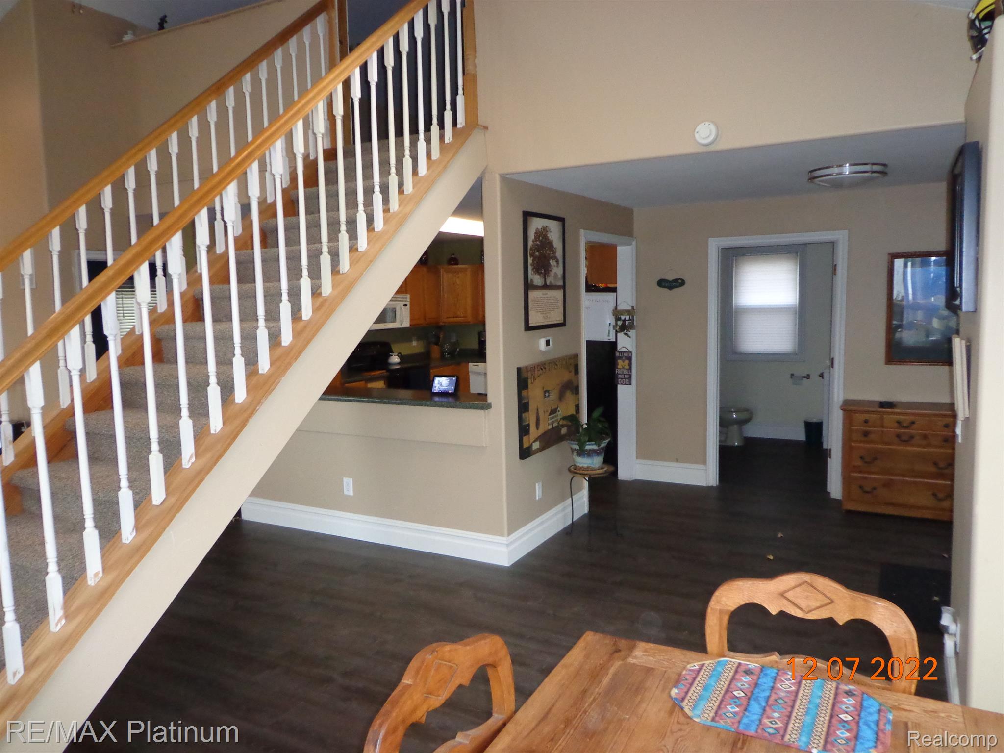 3854 Cedar Point Howell, MI 48843 - Photo 8 of 22 Gallery Image 8