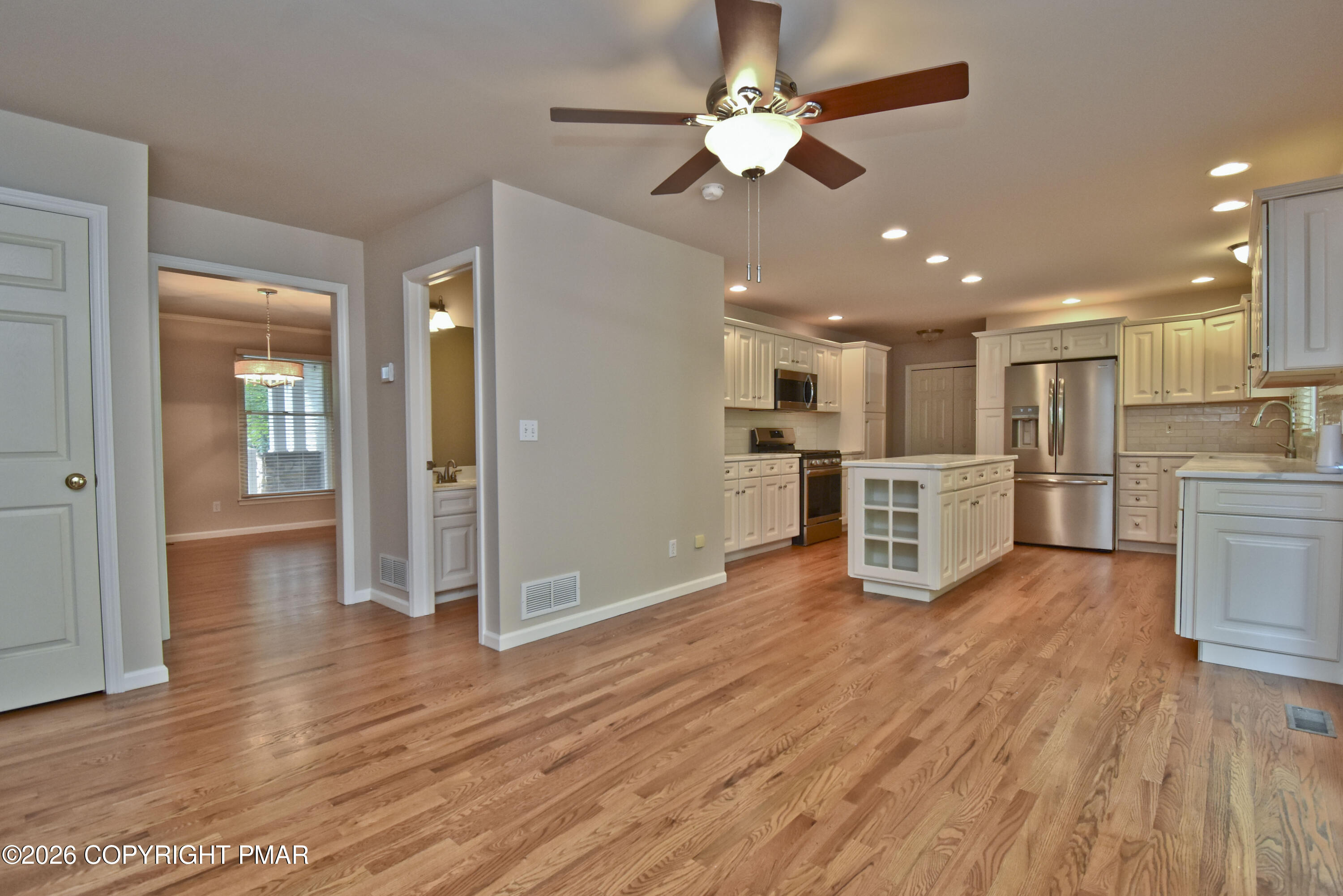508 Quail Ridge Lane Stroudsburg, PA 18360 - Photo 8 of 74 3 Kitchen (2)