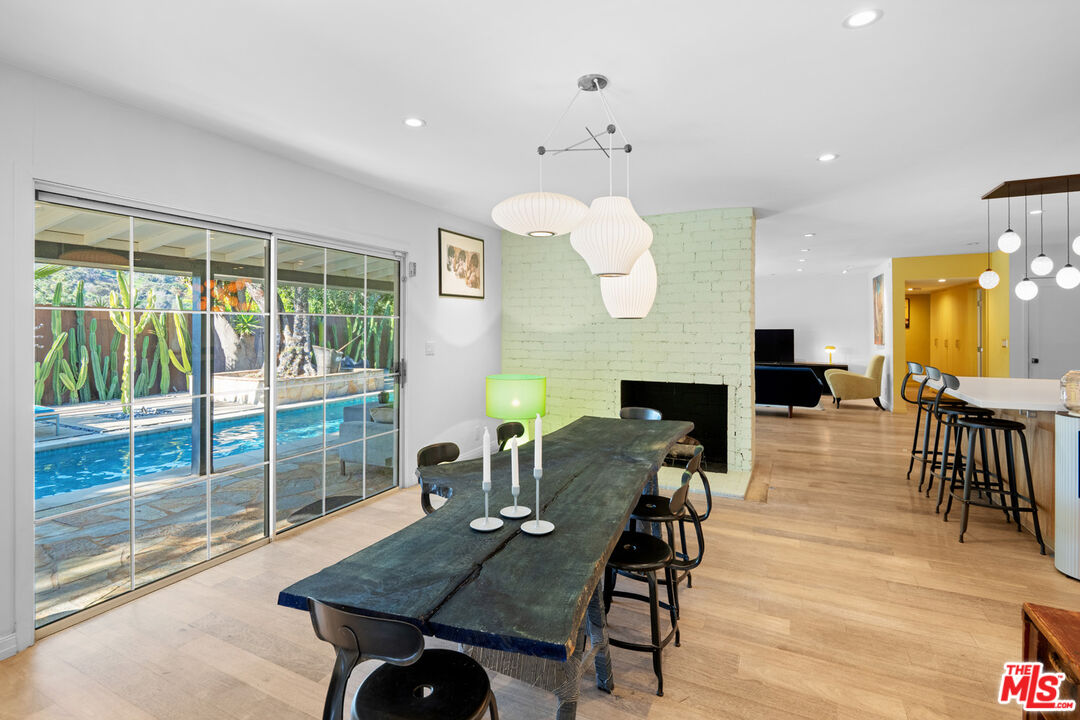 6570 Lakeridge Road Los Angeles, CA 90068 - Photo 22 of 62