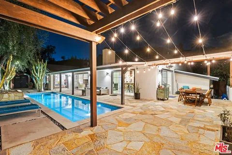 $1,995,000 | 6570 Lakeridge Road, Los Angeles, CA 90068