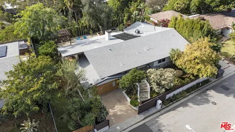 $1,995,000 | 6570 Lakeridge Road, Los Angeles, CA 90068