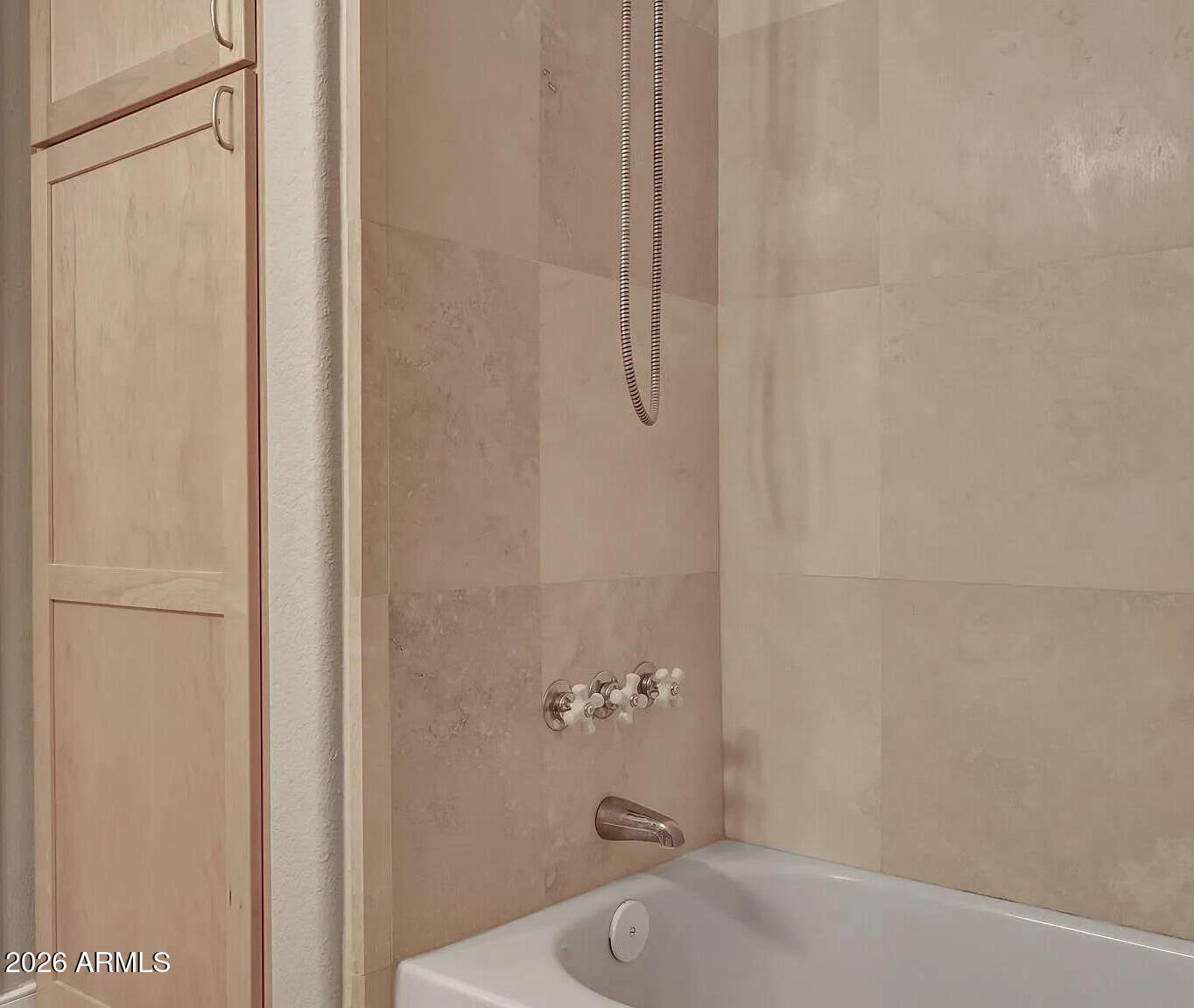 7773 East Stallion Road Scottsdale, AZ 85258 - Photo 20 of 33 a bathroom with a tub and shower