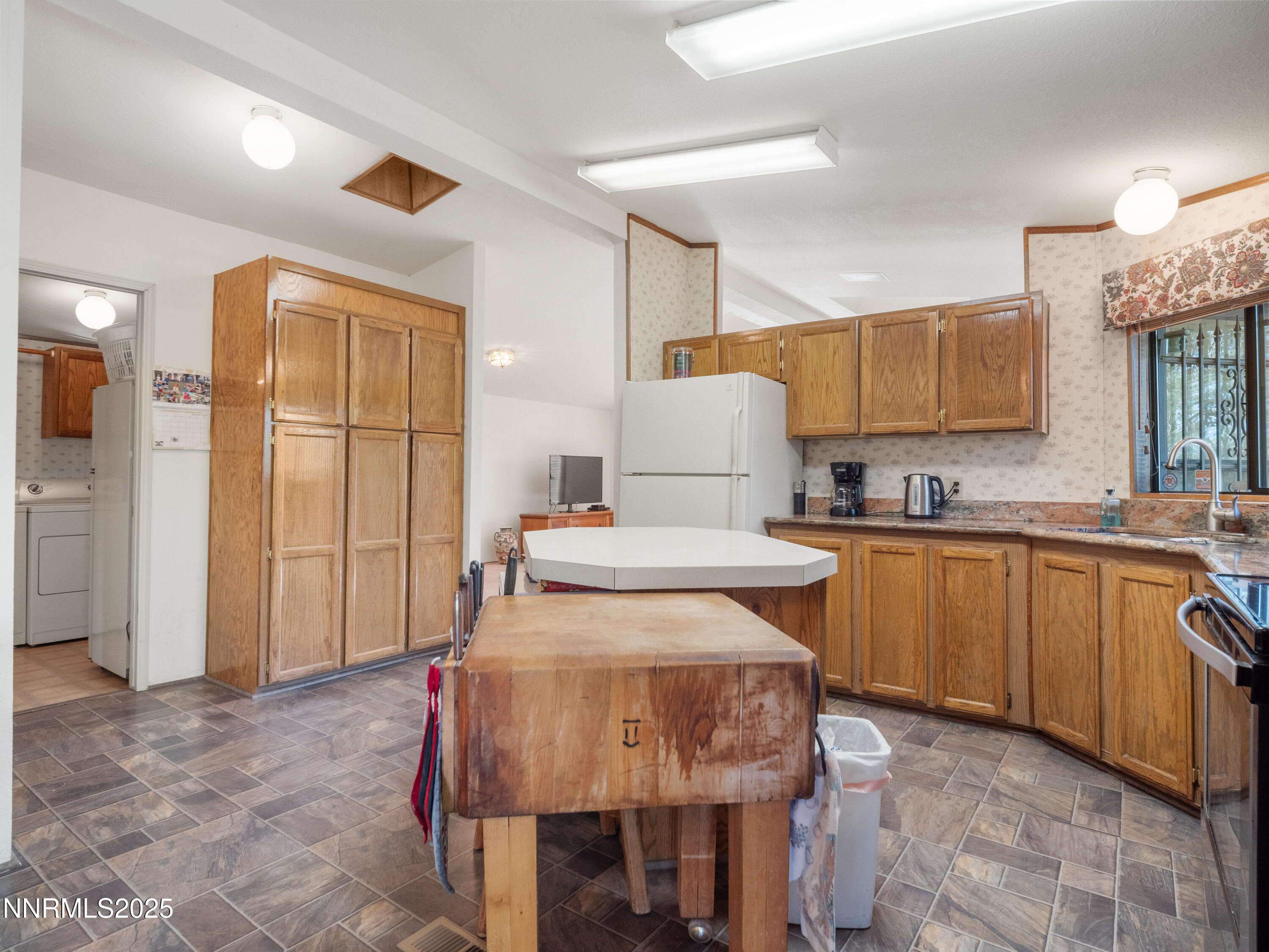 3670 Pine Nut Way Topaz Ranch Estates, NV 89444 - Photo 34 of 74 Photo-31