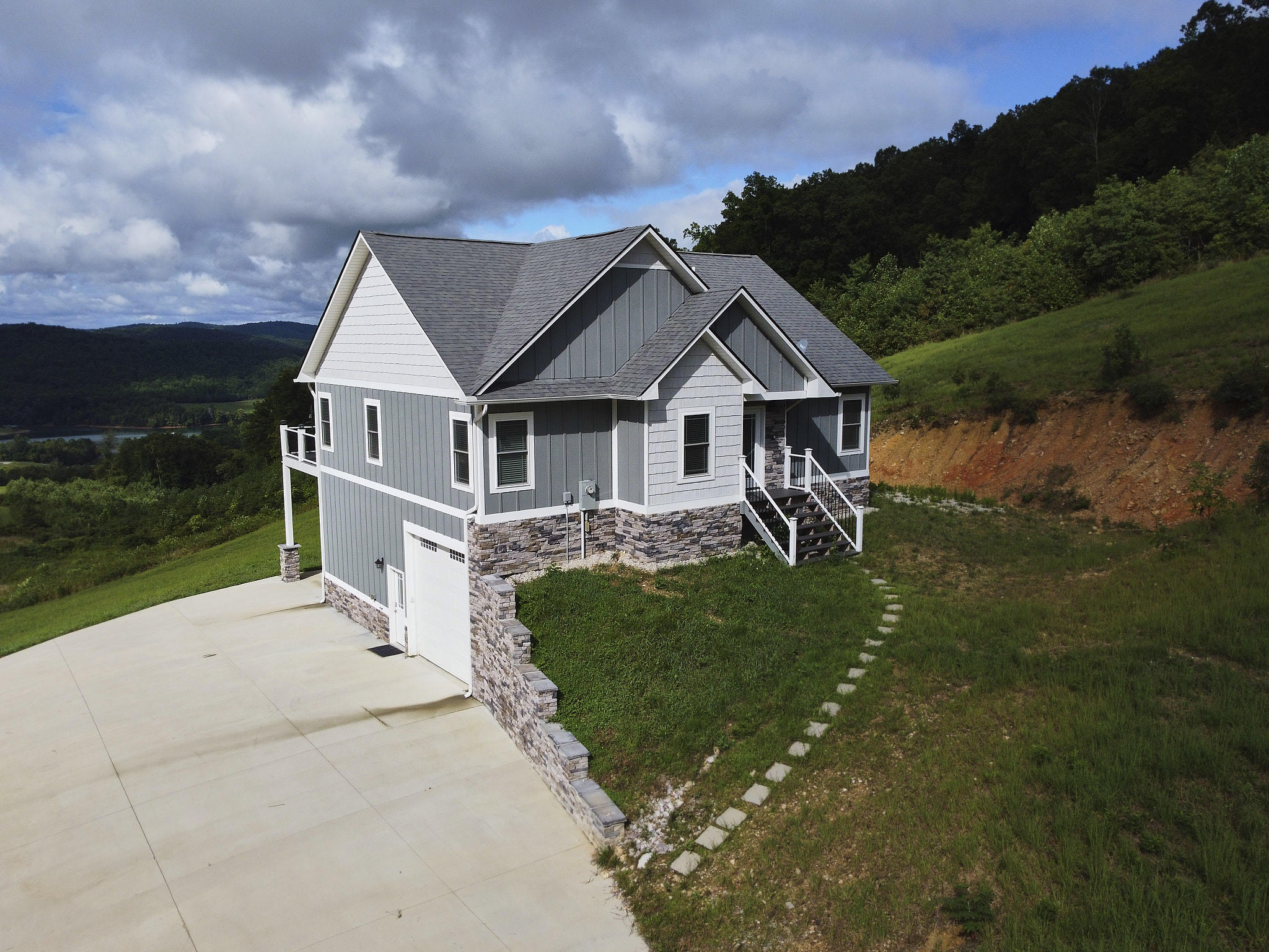 301 Mountain Way Sharps Chapel, TN 37866 - Photo 2 of 20 Mountain Way 44