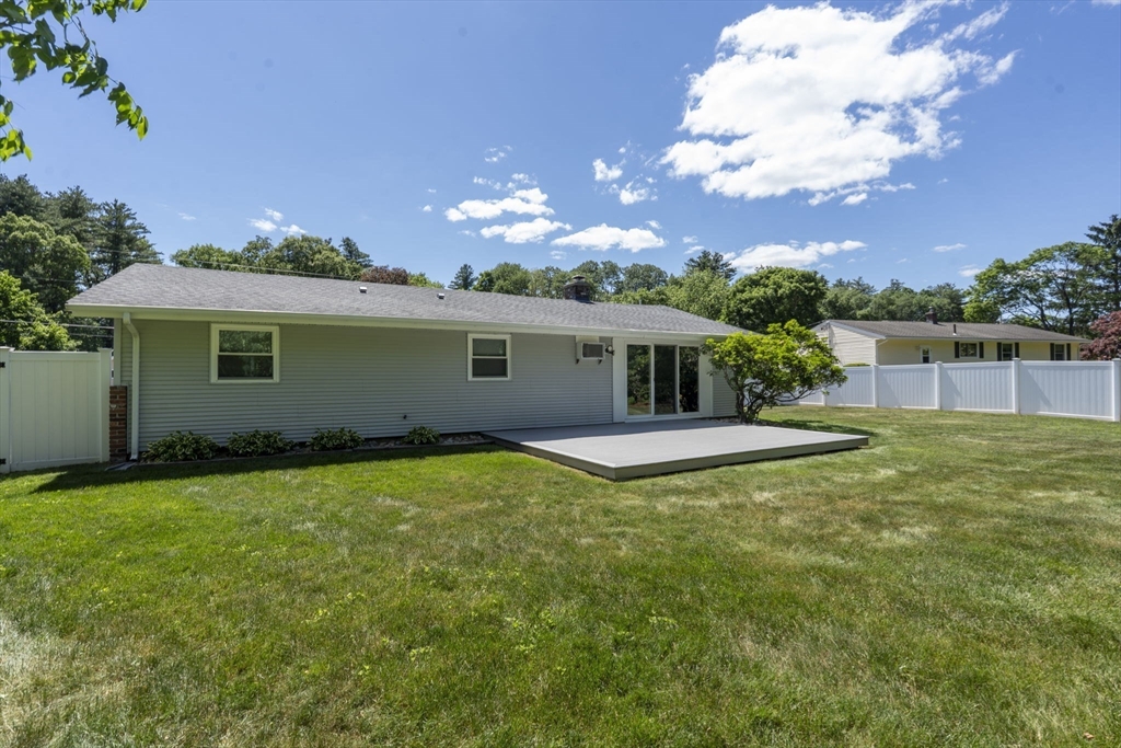 22 Temi Road Hudson, MA 01749 - Photo 37 of 39