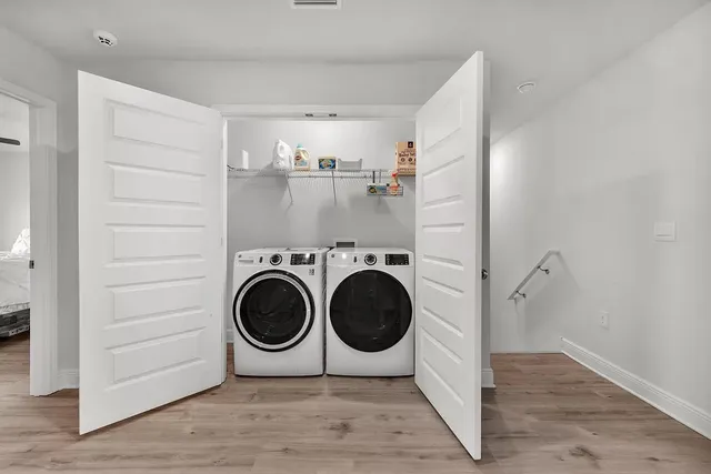 $2,500 | 183 Hammock Oaks Boulevard, Freeport, FL 32439