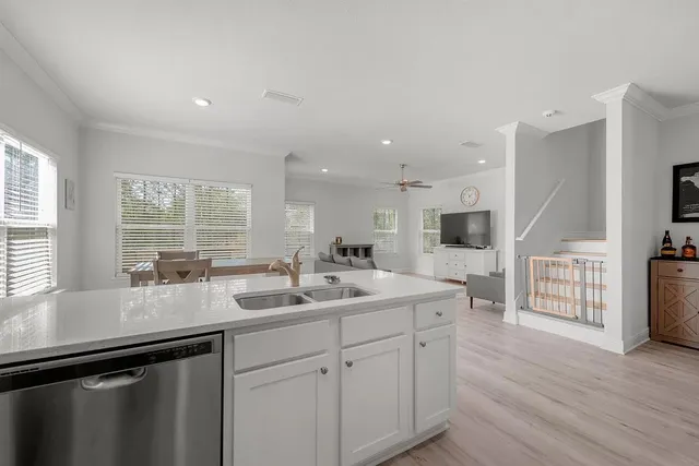 $2,500 | 183 Hammock Oaks Boulevard, Freeport, FL 32439