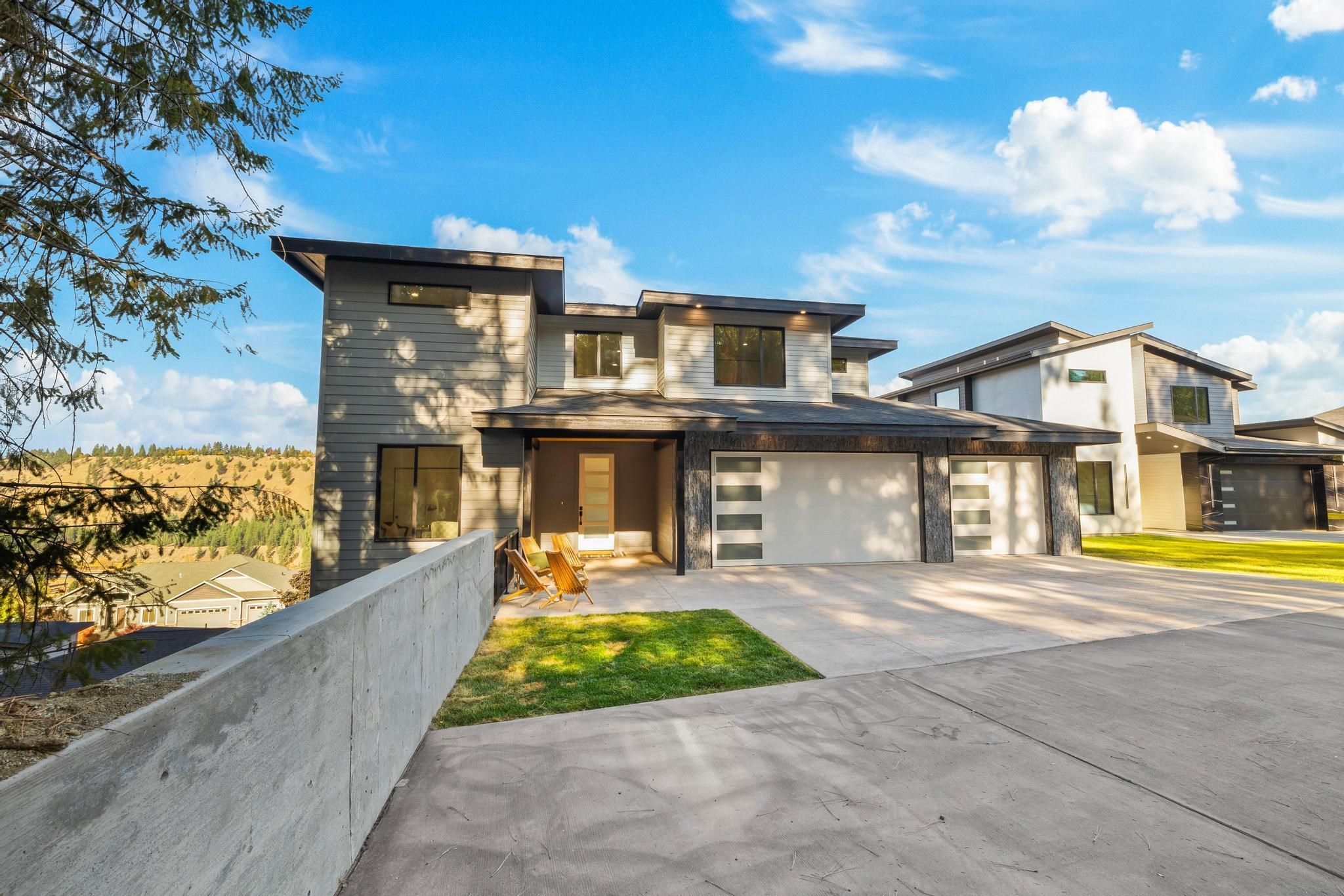5022 South Lincoln Way Spokane, WA 99224 - Photo 1 of 50
