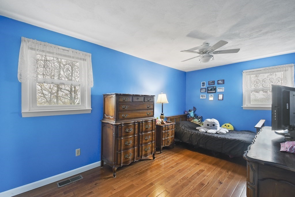 10 Westport Road Worcester, MA 01605 - Photo 25 of 33 Gallery Image 25