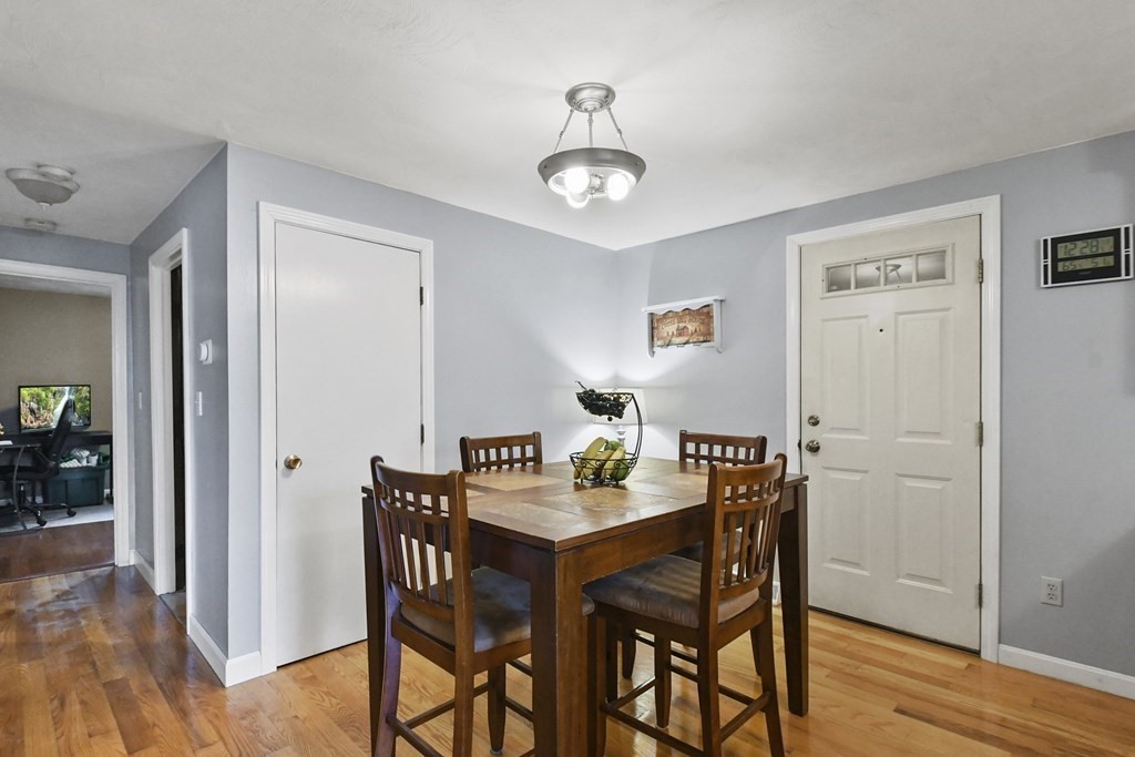10 Westport Road Worcester, MA 01605 - Photo 7 of 33 Gallery Image 7