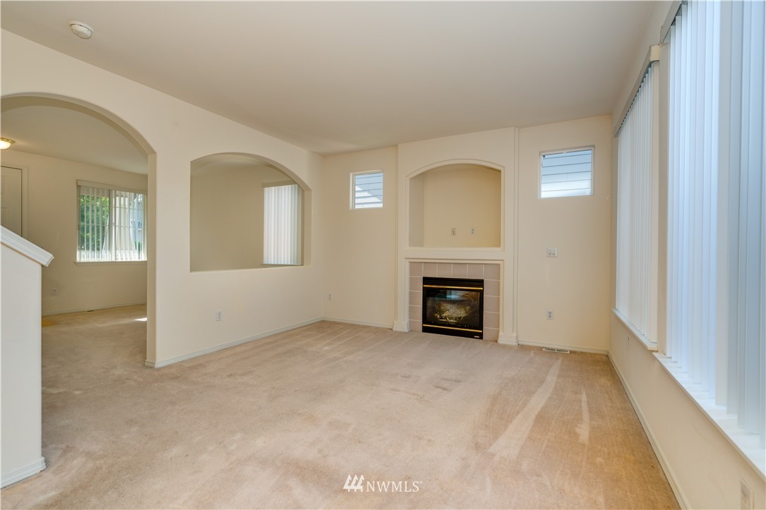17760 110th Place Southeast Renton, WA 98055 - Photo 3 of 15