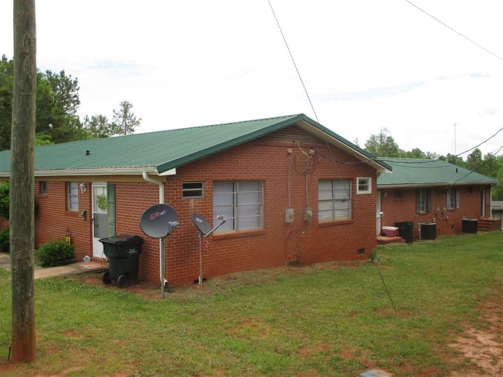 340 Hall Road, Unit ACROSS FROM WESTMINSTER E Westminster, SC 29693 - Photo 2 of 14 Gallery Image 2