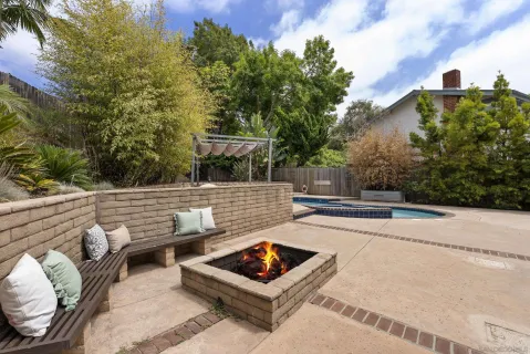 $1,599,000 | 4547 Lisann Street, San Diego, CA 92117