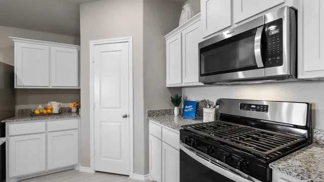 $386,670 | 8517 Beltmill Parkway, Fort Worth, TX 76131